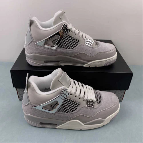 Air Jordan 4